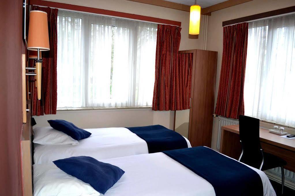 Hotel Auberge Van Strombeek Jette Esterno foto