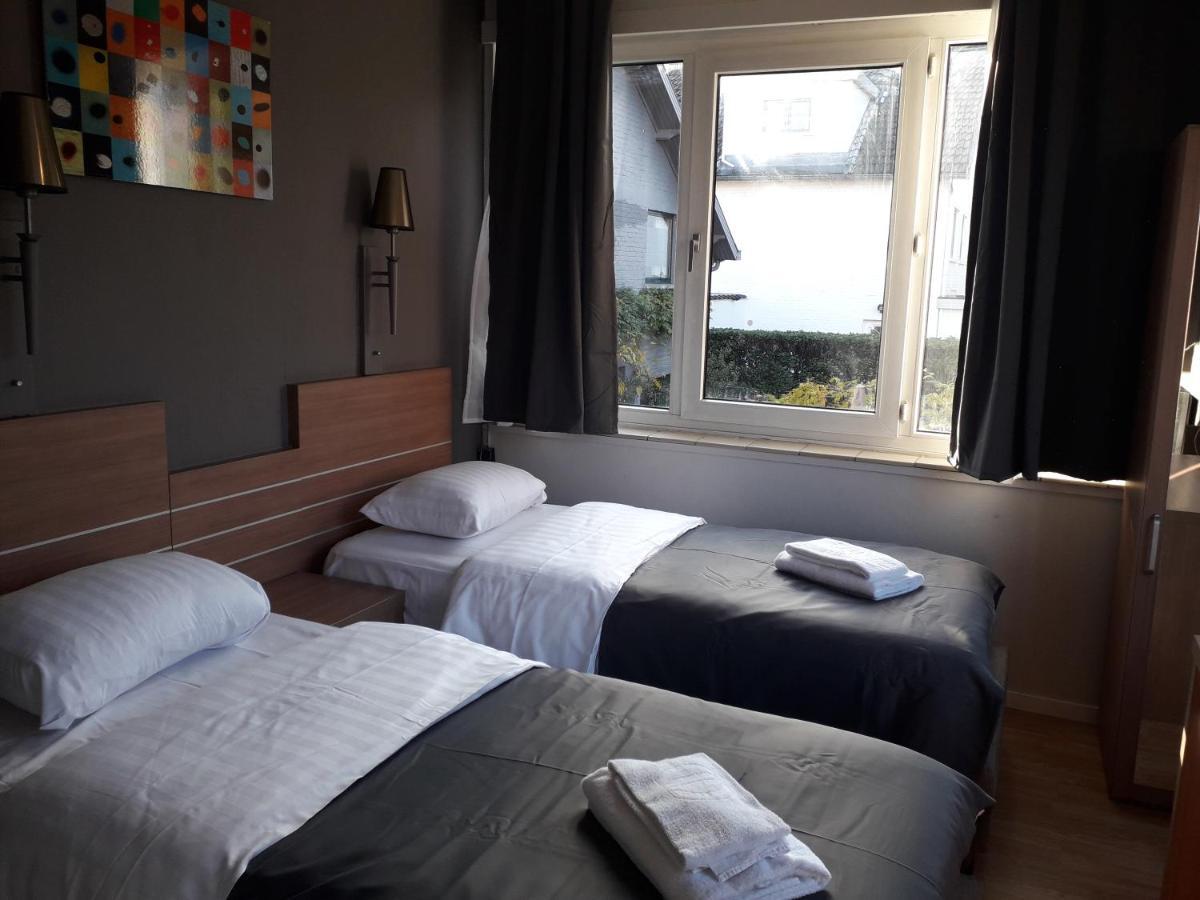 Hotel Auberge Van Strombeek Jette Esterno foto