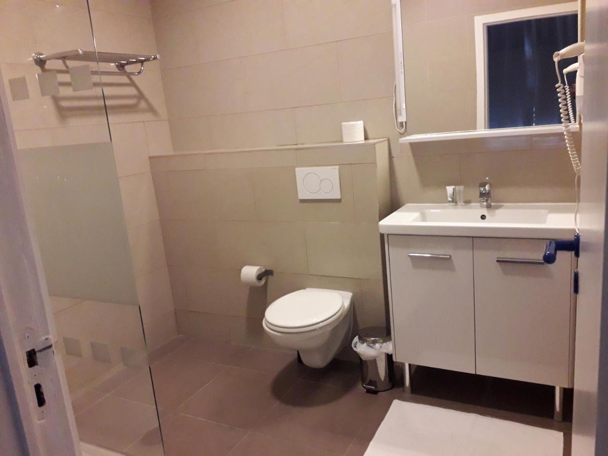 Hotel Auberge Van Strombeek Jette Esterno foto