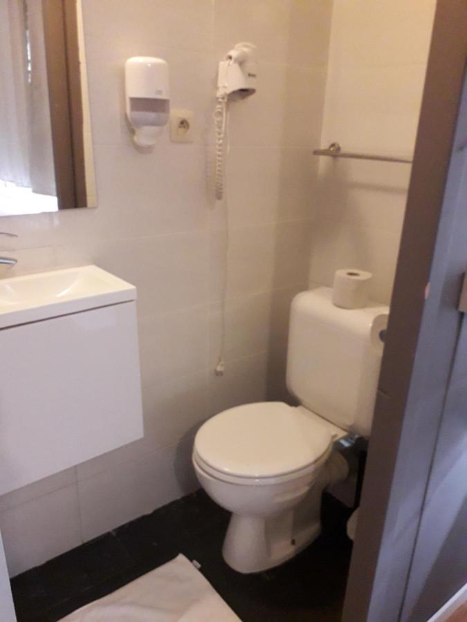 Hotel Auberge Van Strombeek Jette Esterno foto