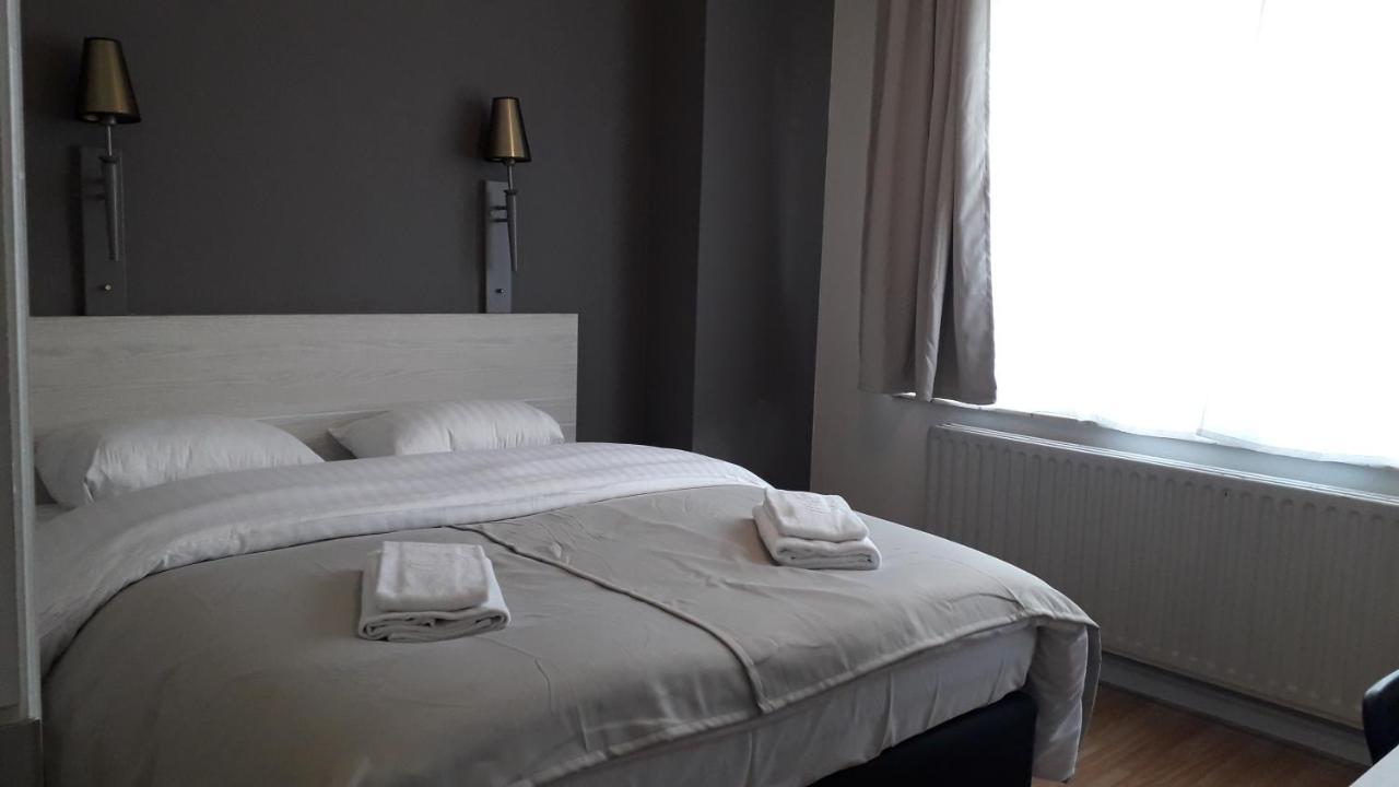 Hotel Auberge Van Strombeek Jette Esterno foto